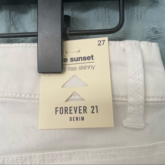 🌈5/$25 BUNDLE! NWT💥 Forever 21 white pant trousers - Picture 5 of 7